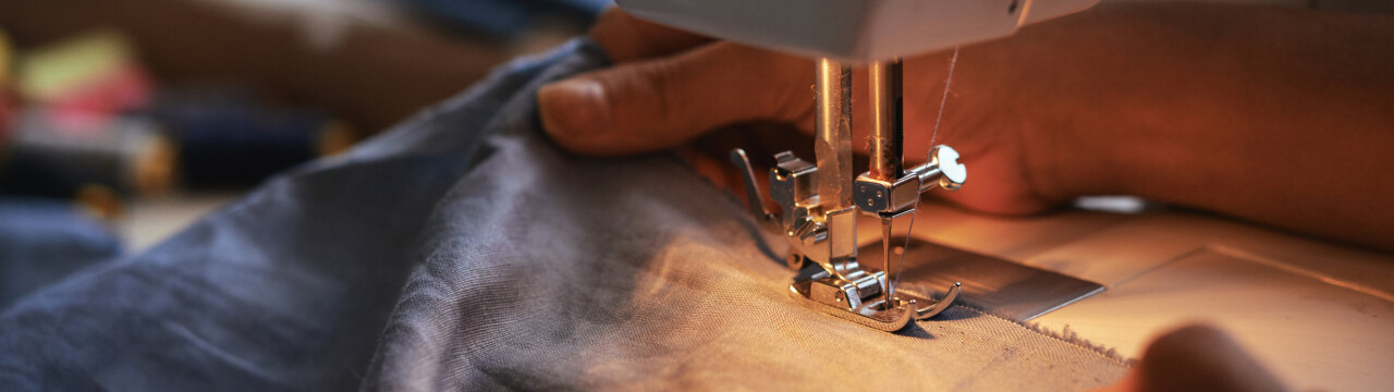 Vybíráme šicí stroj: Udělejte si radost vlastním oblečením se správným šicím strojem